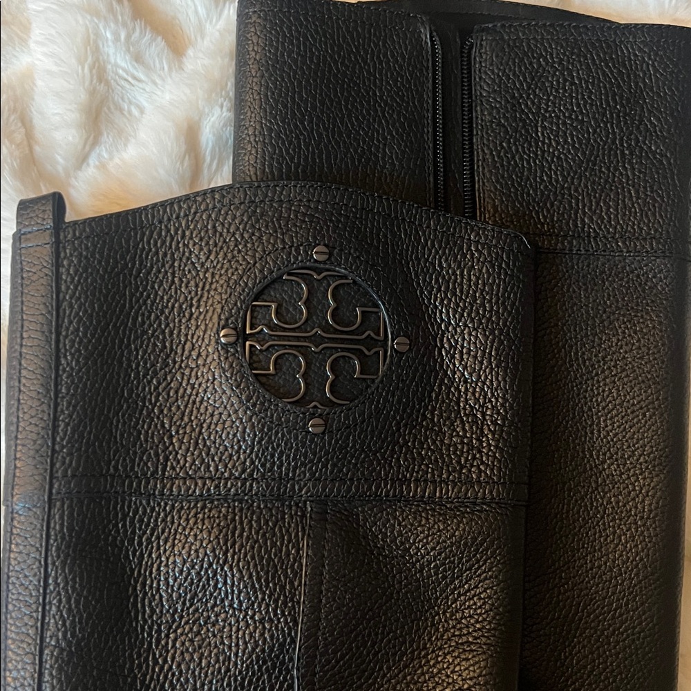 TORY BURCH Kiernan 35MM Black Riding Tumbled Leather Boots Size 7.5 - Picture 9 of 13